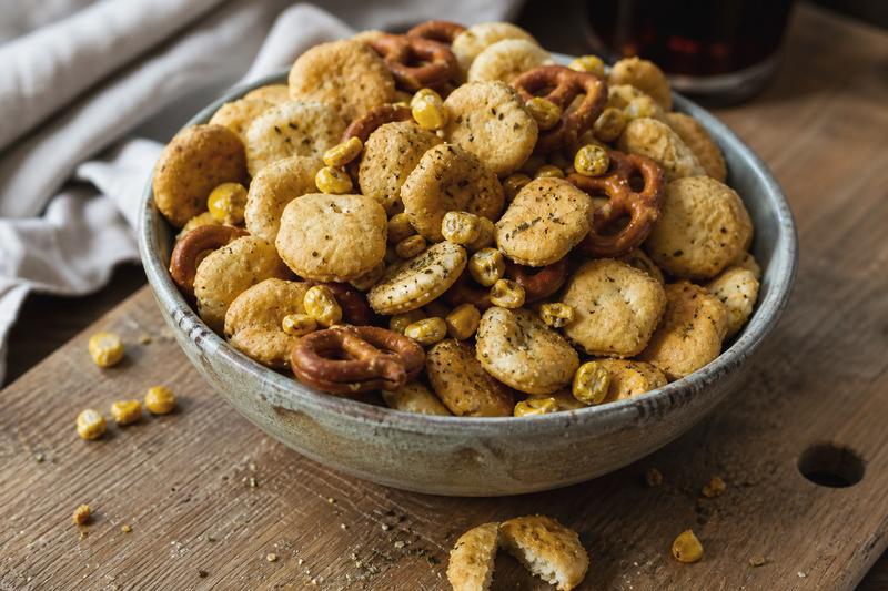 Zesty Lemon Pepper Oyster Crackers